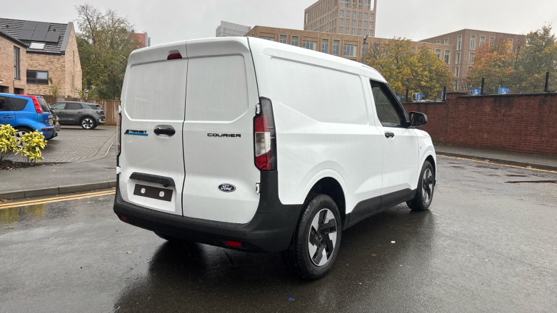 Ford Transit Courier E-Transit Courier 100kW 43kWh Trend Van Auto